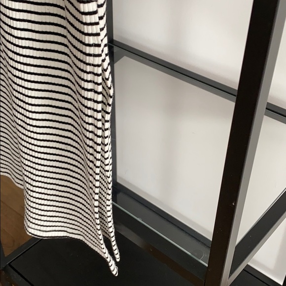 💥2 for $15 Be You Sleeveless Striped Dress with Slits - Picture 5 of 8